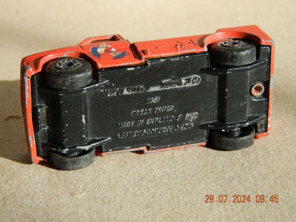 MATCHBOX SUPERFAST - 61 -   WRECK TRUCK