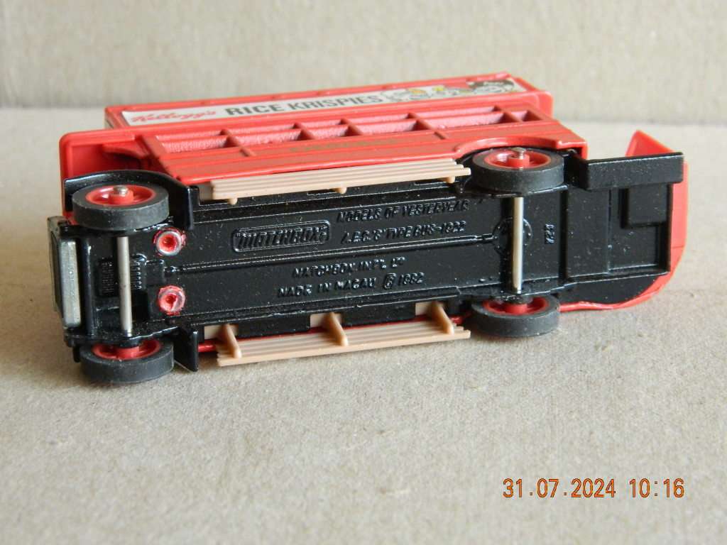 MATCHBOX -  MODELS OF YESTERYEAR  -  Y23  -  1922  - A.E.C. 'S' TYPE BUS