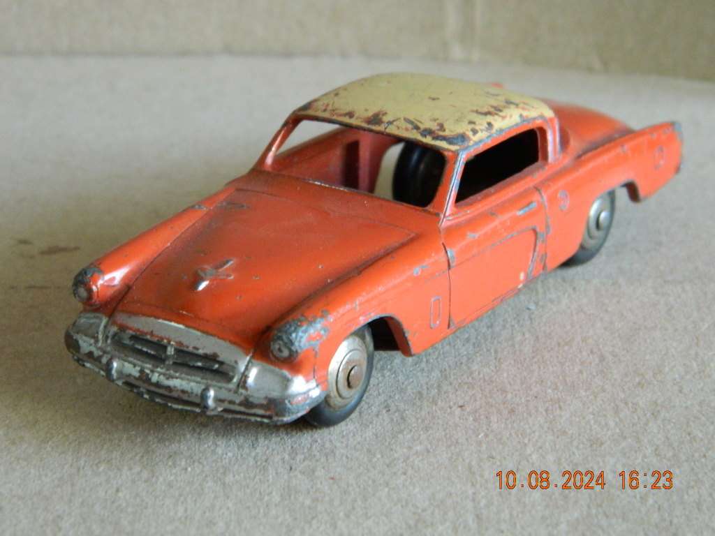 FRENCH DINKY TOYS  -  24Y  -   STUDEBAKER COMMANDER COUPE'