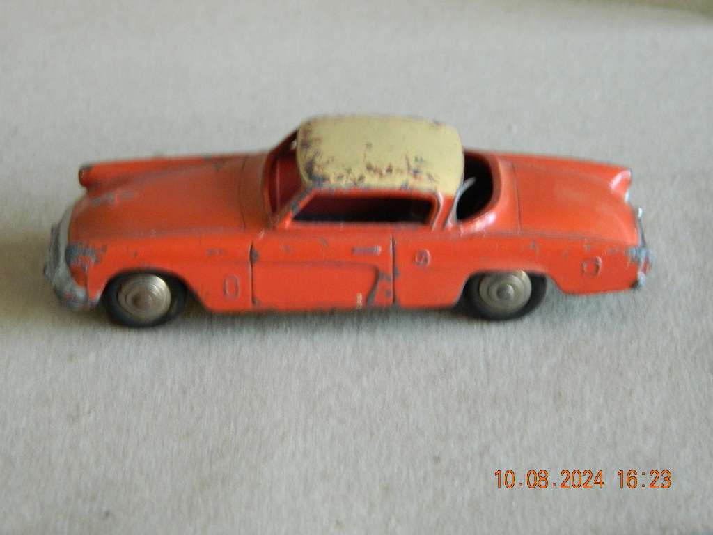 FRENCH DINKY TOYS  -  24Y  -   STUDEBAKER COMMANDER COUPE'