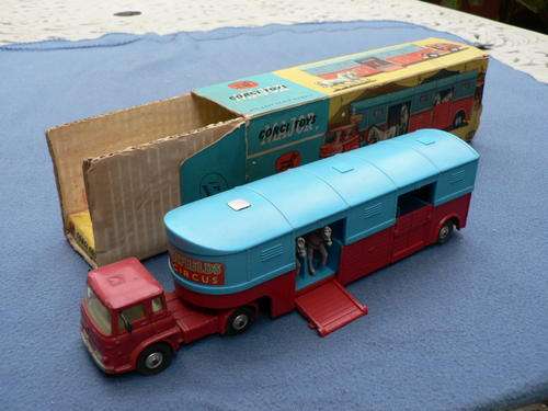 CORGI TOYS - MAJOR - 1130 - CIRCUS HORSE TRANSPORTER WITH HORSES