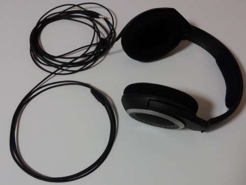 Sennheiser HD 439 Over Ear headphones very good condition in Port Elizabeth