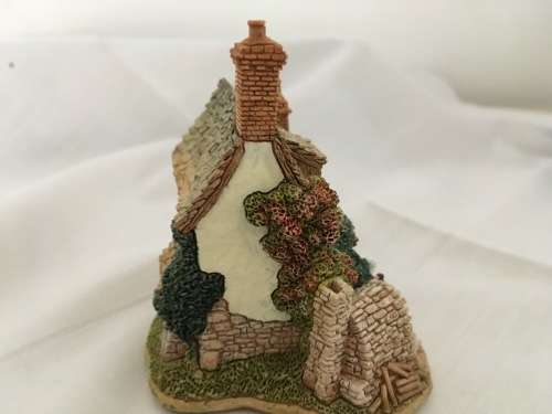 LILLIPUT LANE   "KILN COTTAGE"