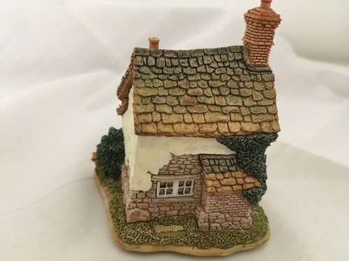 LILLIPUT LANE   "KILN COTTAGE"