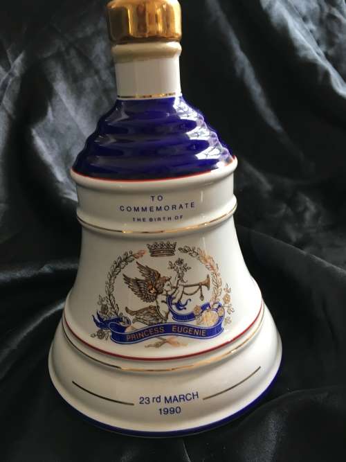 Bell's Whisky decanter- celebrating the birth of the Princess Eugenie in 1990
