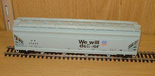Bachmann HO 1/87 Scale Center-Flow Hopper