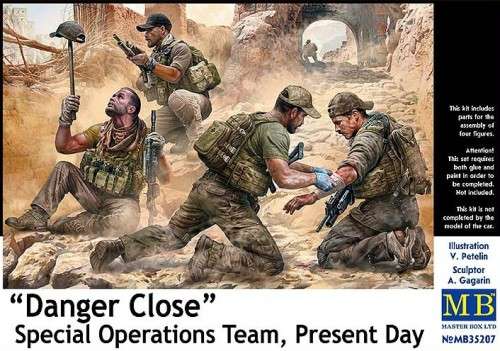 Master Box 1/35 Danger Close. Special Ops Team, Present Day