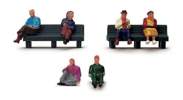 HORNBY - SITTING PEOPLE