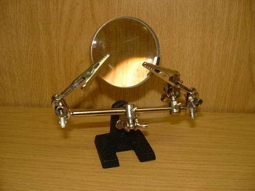 Helping Hands with Magnifer