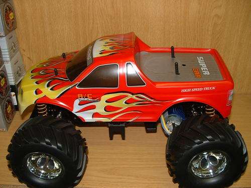 Haiboxing Bonzer - 4WD with 2.4Ghz Radio - Ready to Run - Red / Yellow