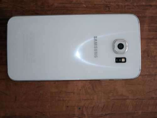 Samsung Galaxy S6 screen cracked