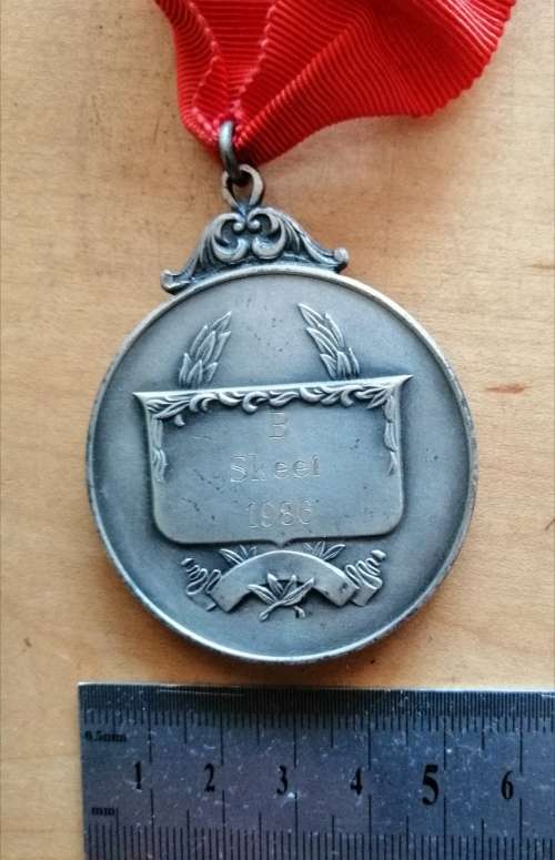 SILVER SHOOTING MEDAL 1986