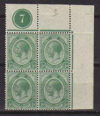 UNION SACC2 1/2d CORNER BLOCK OF 4 PLATE 7 HINGED IN MARGIN ONLY