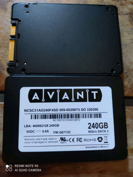 Avant 240GB 6Gb/s Sata 3  2.5'' Solid State Drive