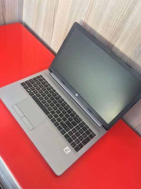 HP 250 G7 I5-1035G1 8GB Ram 256GB SSD 15.6'' FHD  Notebook - Pre Owned