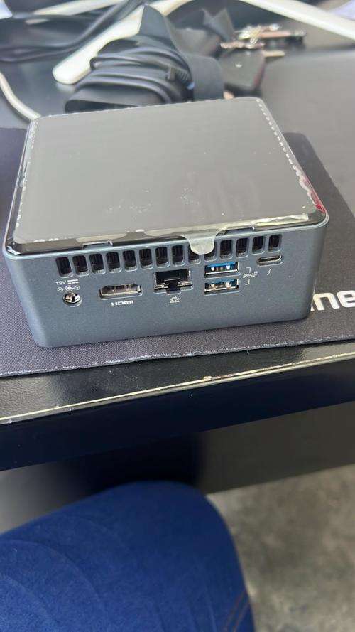 Intel NUC8i3BEH i3 8th Gen 8GB Ram 1TB HDD Mini PC/HTPC - USED
