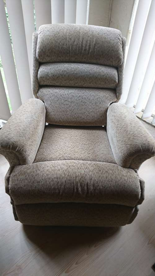 Sherborne electric "lift and rise" recliner