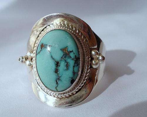 **EXQUISITE TURQUOISE RING SET IN STERLING SILVER .925**