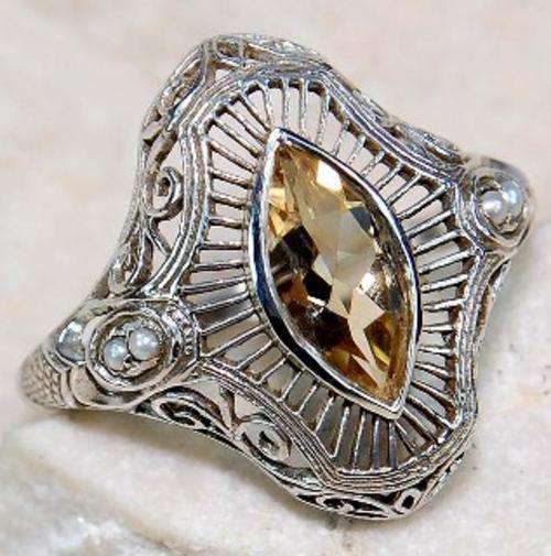 **CITRINE &SEED PEARL SET IN STERLING SILVER .925**