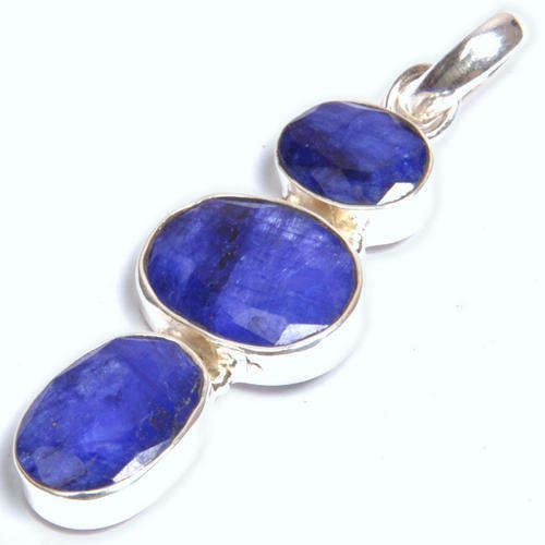 STUNNING  NATRUAL SAPPHIRE ARTISAN 925 STERLING SILVER PENDANT