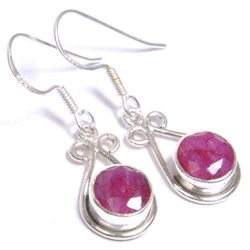 BEAUTIFUL NATURAL  RUBY 925 sterling SILVER EARRINGS