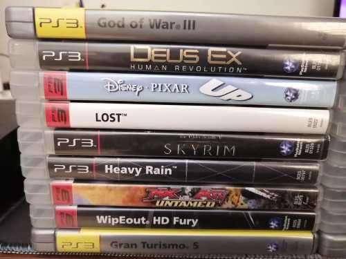 Sony Playstation 3 Slim Console (PS3), Controller and 27 games