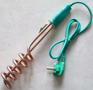 Portable immersion rod for instant hot water in your caravan