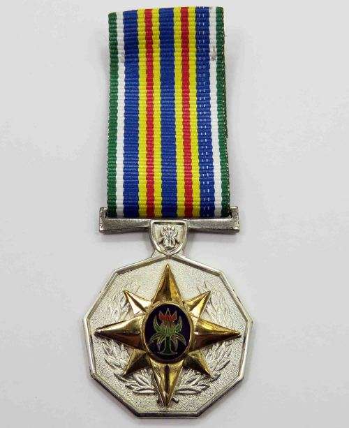 FULL SIZE SOUTH AFRICAN. 30 YEAR LOYAL SERVICE MEDAL