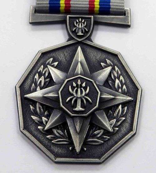 FULL SIZE SOUTH AFRICAN  SERVICE 20 YEAR LOYAL SERVICE MEDAL