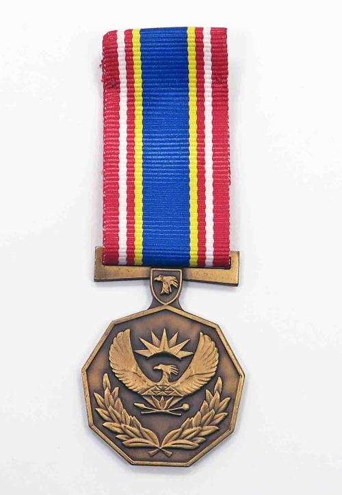 FULL SIZE SOUTH AFRICAN. 10 YEAR LOYAL SERVICE MEDAL
