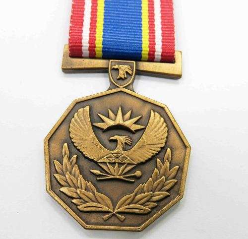 FULL SIZE SOUTH AFRICAN. 10 YEAR LOYAL SERVICE MEDAL