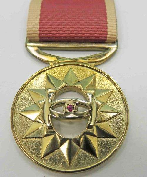 SOUTH AFRICAN INT. VALOUR MEDAL WITH RUBY .925