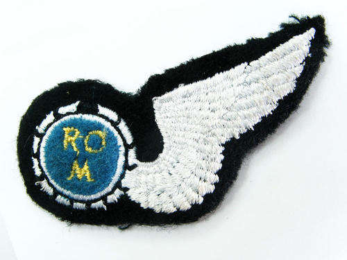 Full Size.  S.A.A.F. Radio Operator  wing. Variation.