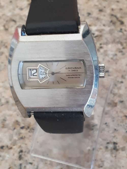 Grovana 17 jewel Jump watch