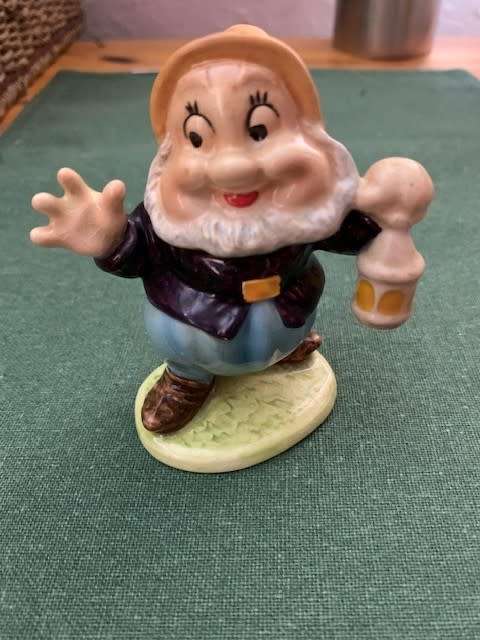 ***REDUCED***RARE Beswick Walt Disney Snow White & The Seven Dwarfs Set