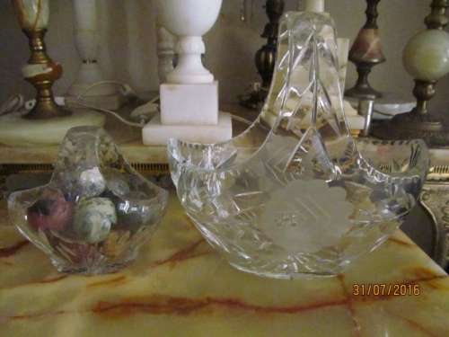 ROSE CUT MAGNIFICENCE!! TWO STUNNING Rose Cut Lead Crystal Baskets For ONE Price!!