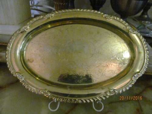 BEAUTY IN BRASS!! Ornate Vintage Bon Bon/Display Tray - Gorgeous Engravings