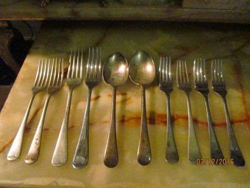 DOVETAIL LOT !! 2 Large Dinner Forks+2 Large Dinner Spoons+6 Medium Dinner Forks = 10 Items