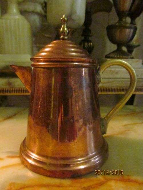 TURKISH DELIGHT !! Vintage Copper Coffee Pot with Brass Handle, Base and Filial - Collectable