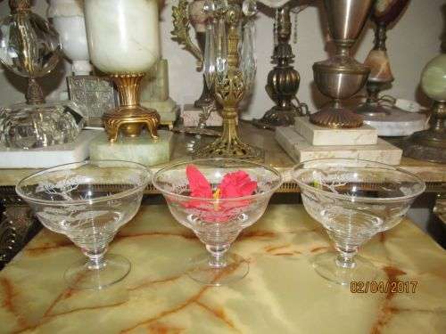 STUART ETCHED !! Set of Three Vintage Stuart Crystal Dessert Bowls - Pedestal and Etched Landscape