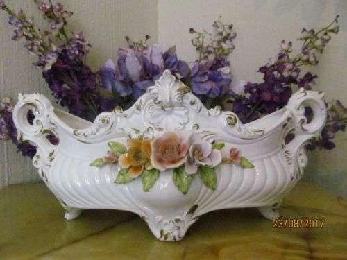 CAPODIMONTE !! Vintage Comacchio Large Centerpiece Bowl with Roses
