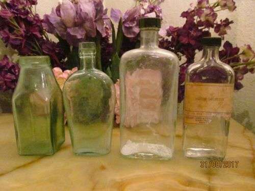 PHARMACOPOEIA #2 !! Lot of Four Vintage Collectable Clear Glass Pharmacy Bottles