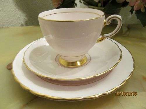 TUSCAN !! Vintage 1947 Harlequin White Fine Porcelain Tuscan Fine Bone China Tea Trio