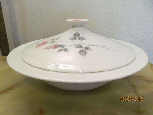ROYAL DOULTON 2 !! Vintage 1961-1978 Royal Doulton Translucent Porcelain Tureen - Pillar Rose