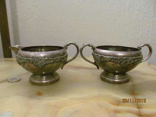 LEVESLEY BROS !! Antique Lot/Set of Silver Plated Levesley Brothers, Sheffield Creamer & Sugar Bowl