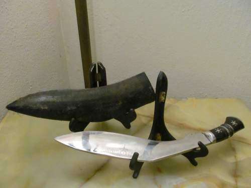 KUKRI !! Vintage 1940-1950's Hand Crafted Gurkha Kukri Knife with Leather Scabbard/Sheath