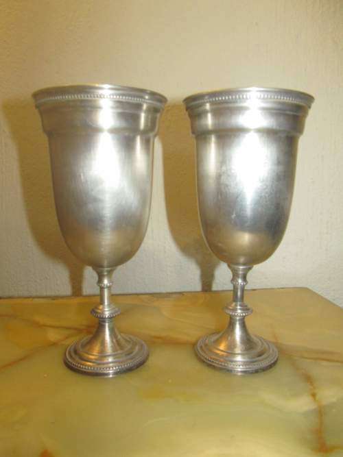 IMPERIAL !! Vintage Lot / Set of Two Identical Silver Plated Drinks Goblets