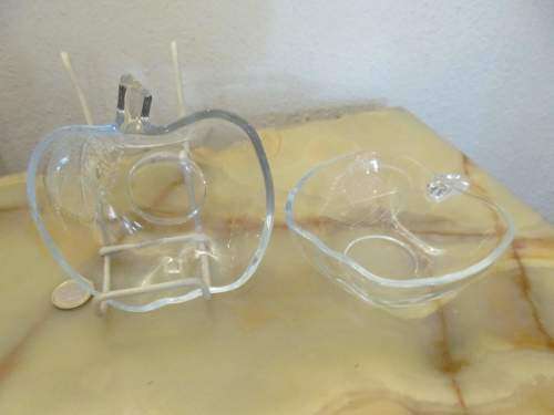 KIG !! Vintage Lot/Set of 2 Identical Glass Apple Bowls with Textured Leaf - Salad / Dessert