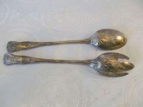 KINGS PATTERN !! Vintage 1930-1950's Lot/Pair of Silver Plated Kings Pattern Salad Servers