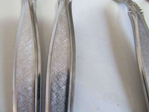 EETRITE !! Vintage Lot of 2 Eetrite Stainless Dinner Forks & 2 Others - Peeress Handle Design